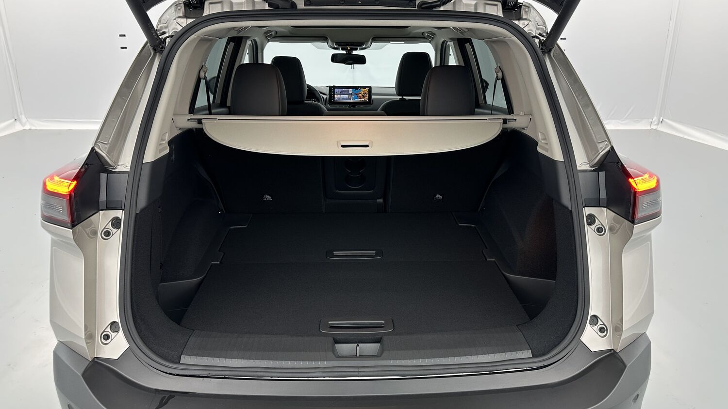 NISSAN X-TRAIL IV e-POWER 204ch N-Connecta 2WD