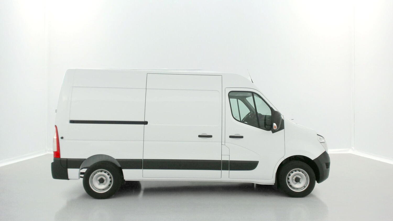NISSAN INTERSTAR III L2H2 3T5 2.3 dCi 150ch Acenta