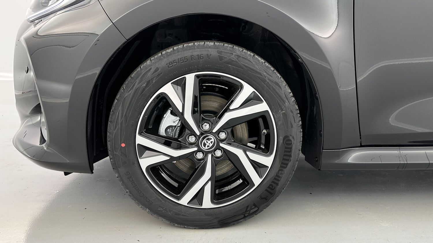 TOYOTA YARIS Hybride 116h Design e-CVT