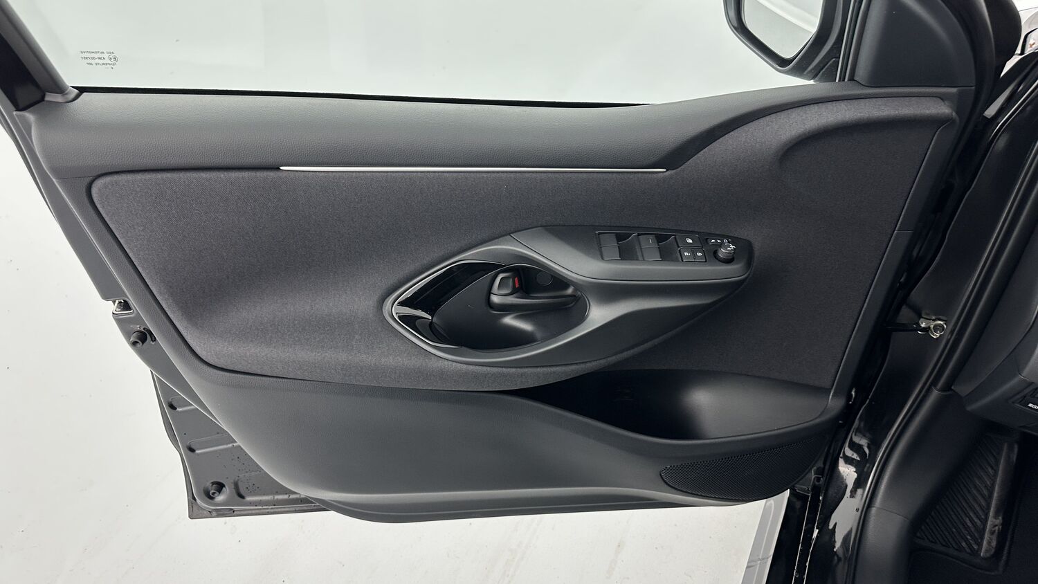 TOYOTA YARIS Hybride 116h Design e-CVT