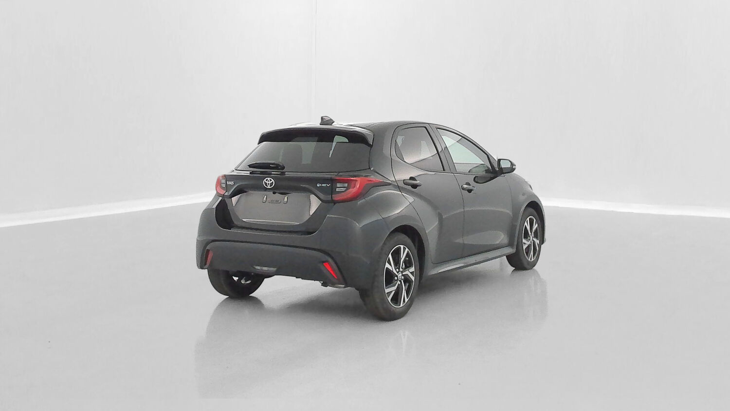 TOYOTA YARIS Hybride 116h Design e-CVT