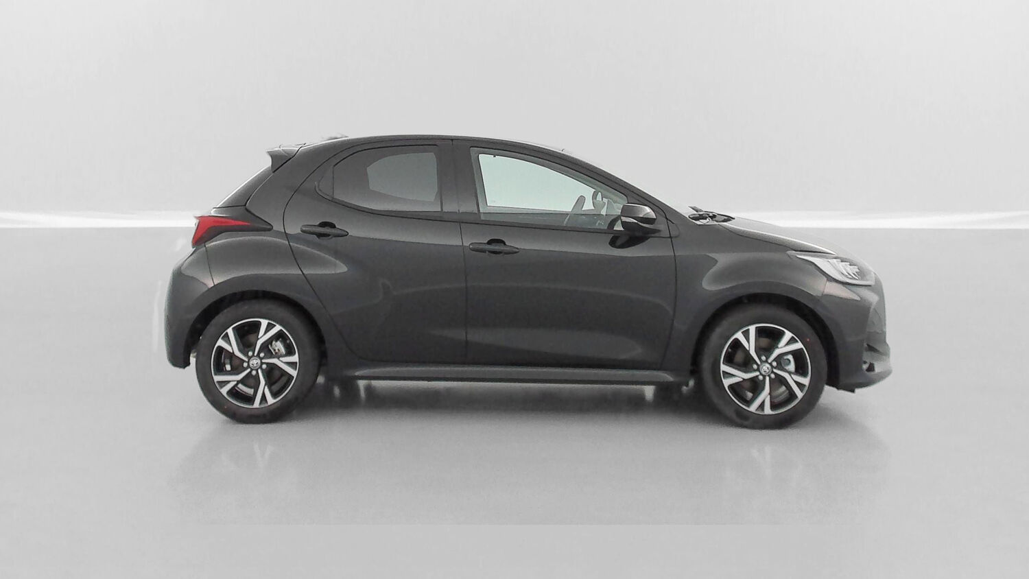 TOYOTA YARIS Hybride 116h Design e-CVT