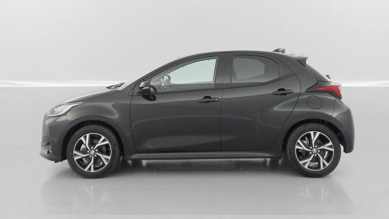 TOYOTA YARIS Hybride 116h Design e-CVT