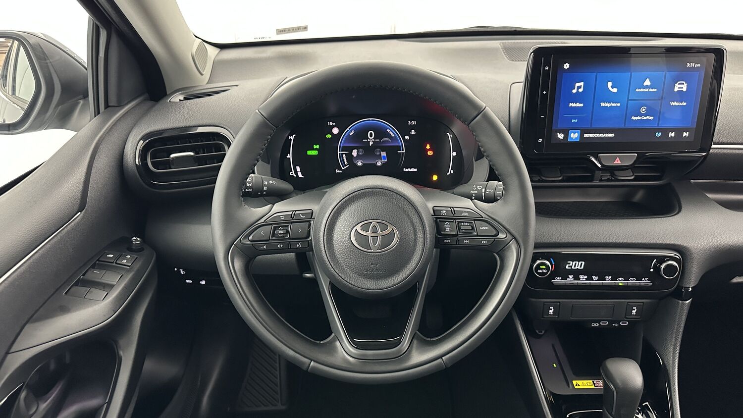 TOYOTA YARIS Hybride 116h Design e-CVT
