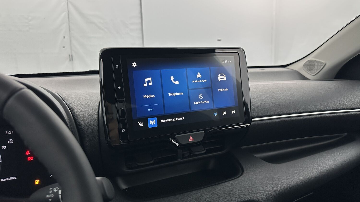 TOYOTA YARIS Hybride 116h Design e-CVT