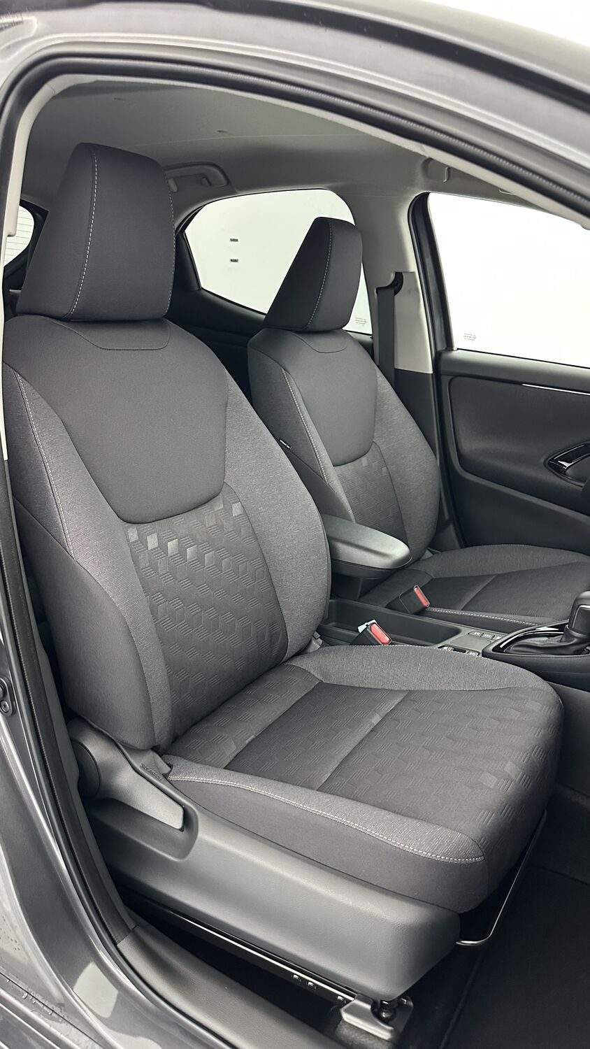 TOYOTA YARIS Hybride 116h Design e-CVT