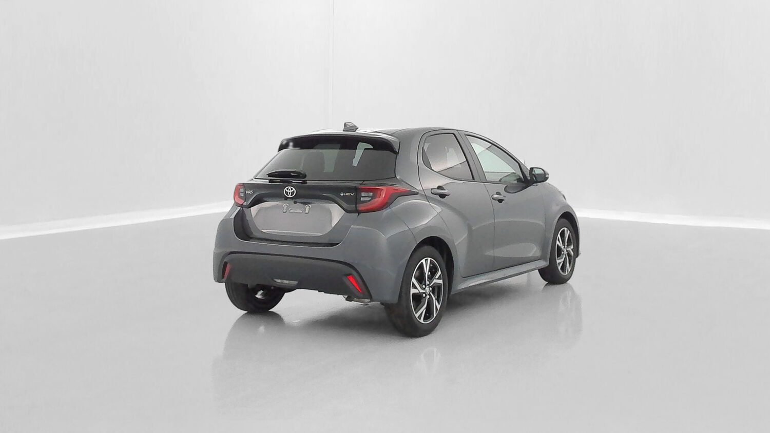 TOYOTA YARIS Hybride 116h Design e-CVT