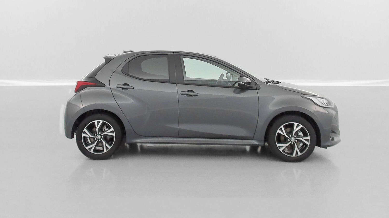 TOYOTA YARIS Hybride 116h Design e-CVT