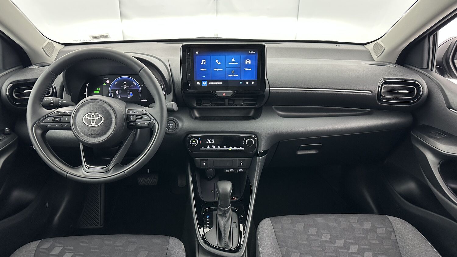 TOYOTA YARIS Hybride 116h Design e-CVT