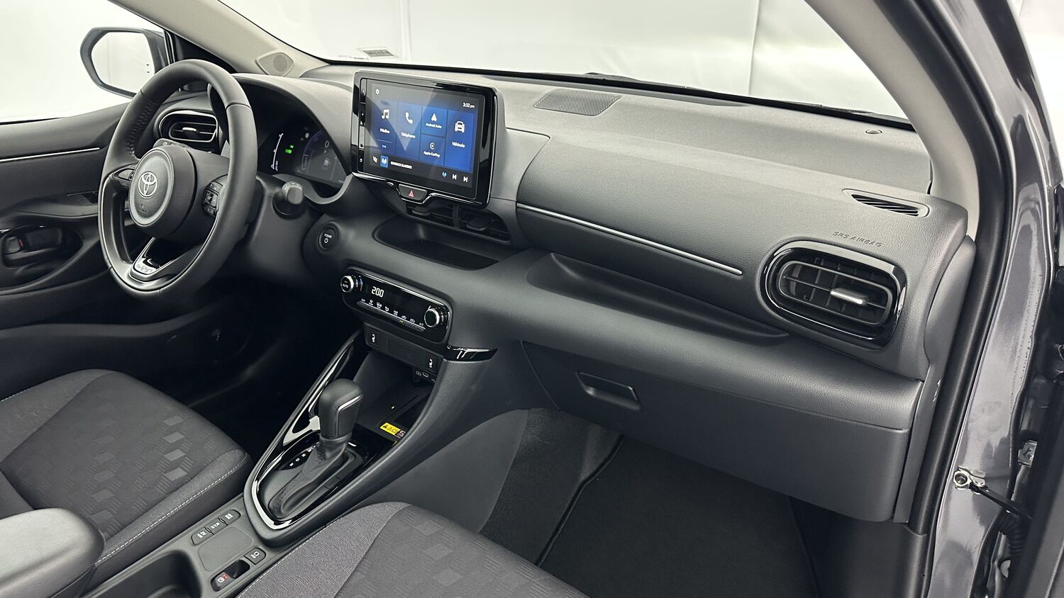 TOYOTA YARIS Hybride 116h Design e-CVT