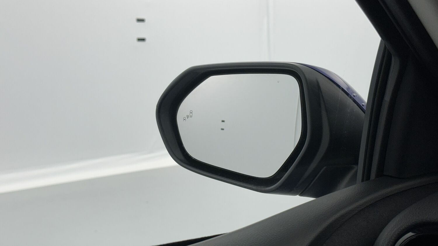 TOYOTA YARIS Hybride 116h Design e-CVT