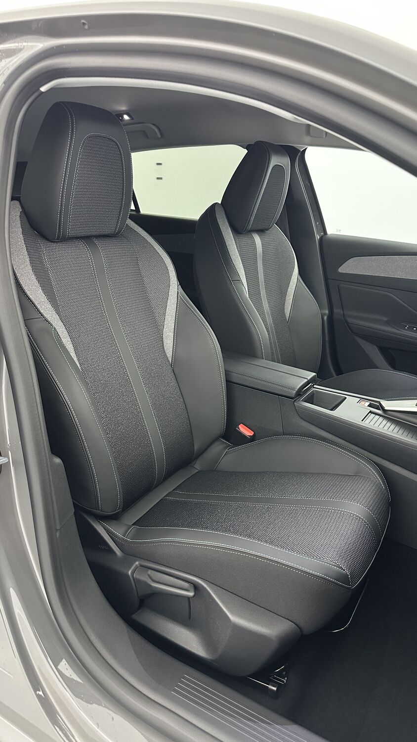 PEUGEOT 308 III 1.5 BlueHDi 130ch Allure EAT8