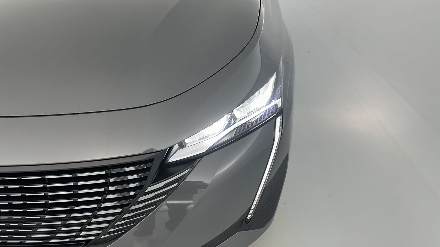 PEUGEOT 308 III 1.5 BlueHDi 130ch Allure EAT8