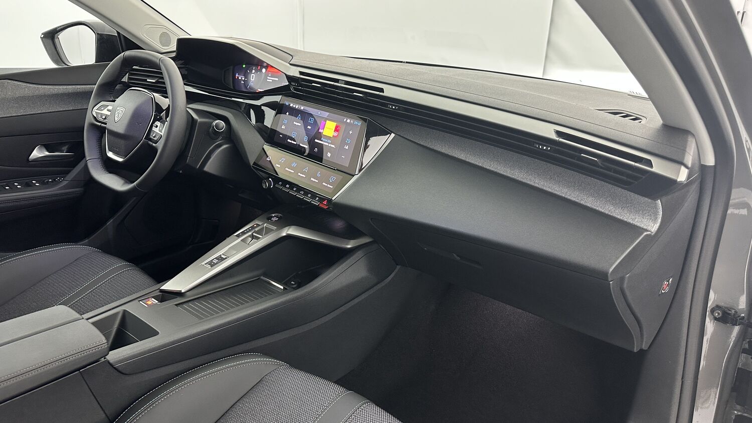 PEUGEOT 308 III 1.5 BlueHDi 130ch Allure EAT8