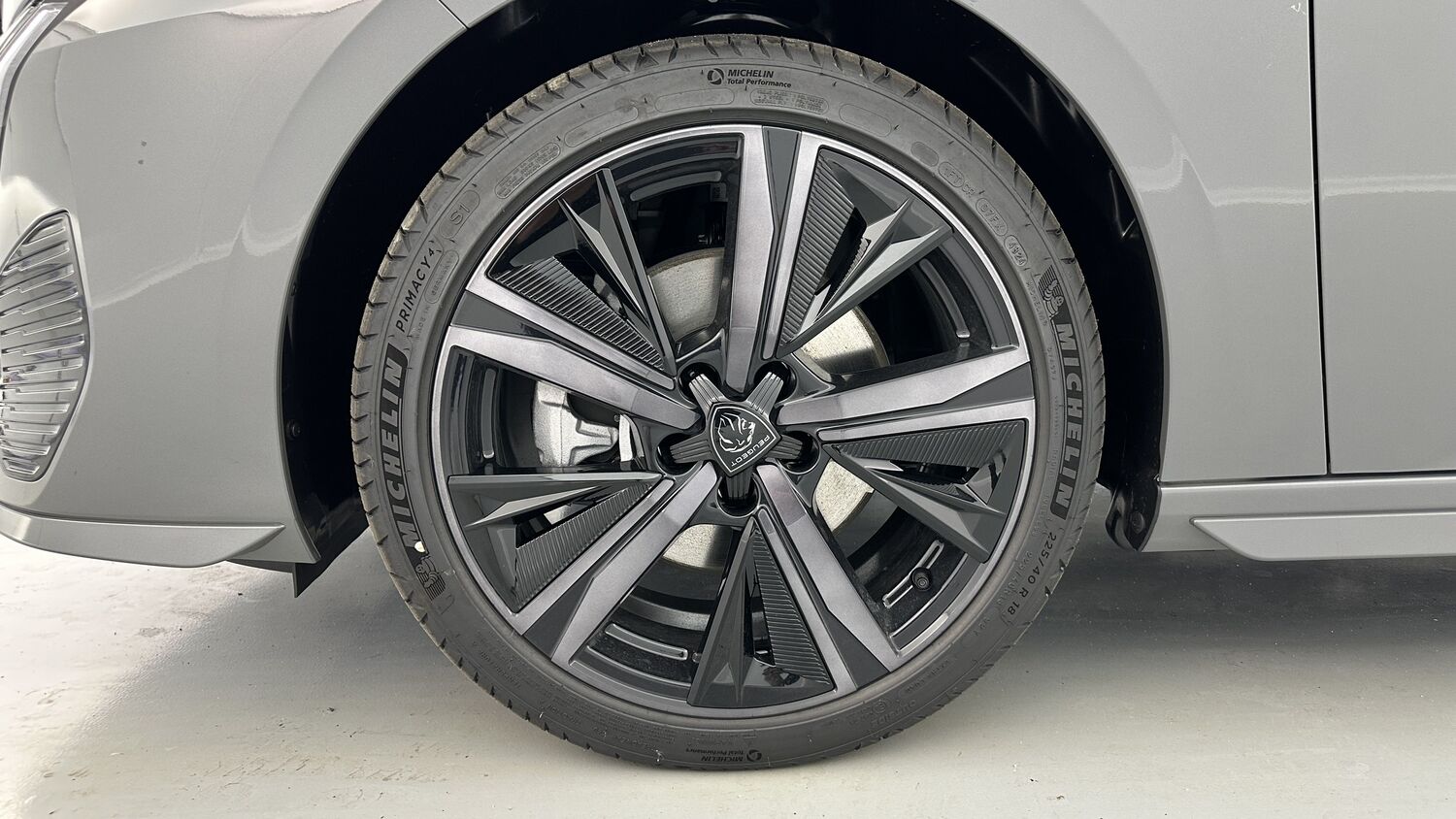 PEUGEOT 308 III 1.5 BlueHDi 130ch GT EAT8