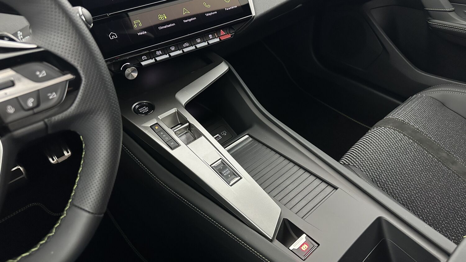 PEUGEOT 308 III 1.5 BlueHDi 130ch GT EAT8
