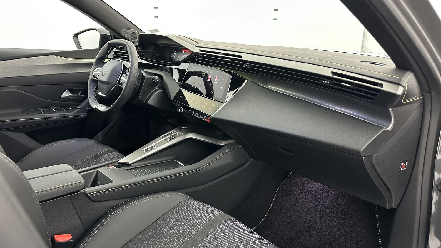 PEUGEOT 308 III 1.5 BlueHDi 130ch GT EAT8
