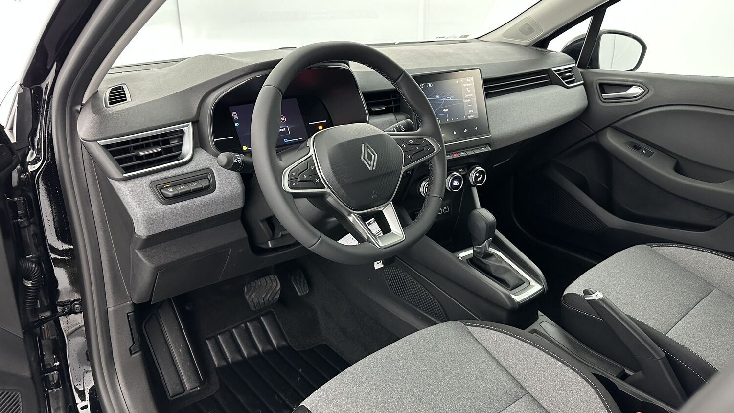 RENAULT CLIO V(2) E-Tech full hybrid 145ch Evolution