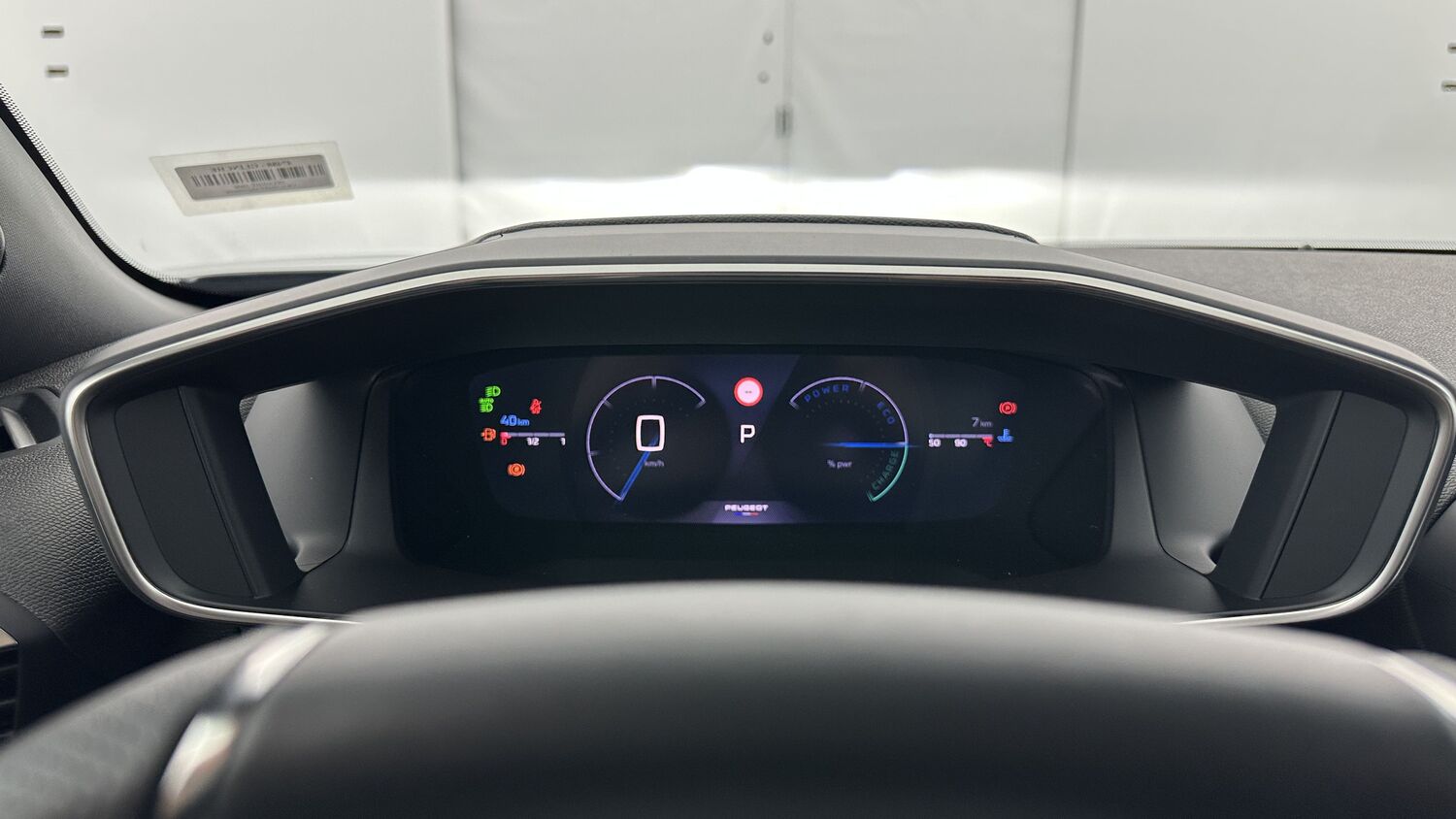 PEUGEOT 2008 II(2) 1.2 Hybrid 136ch e-DCS6 GT