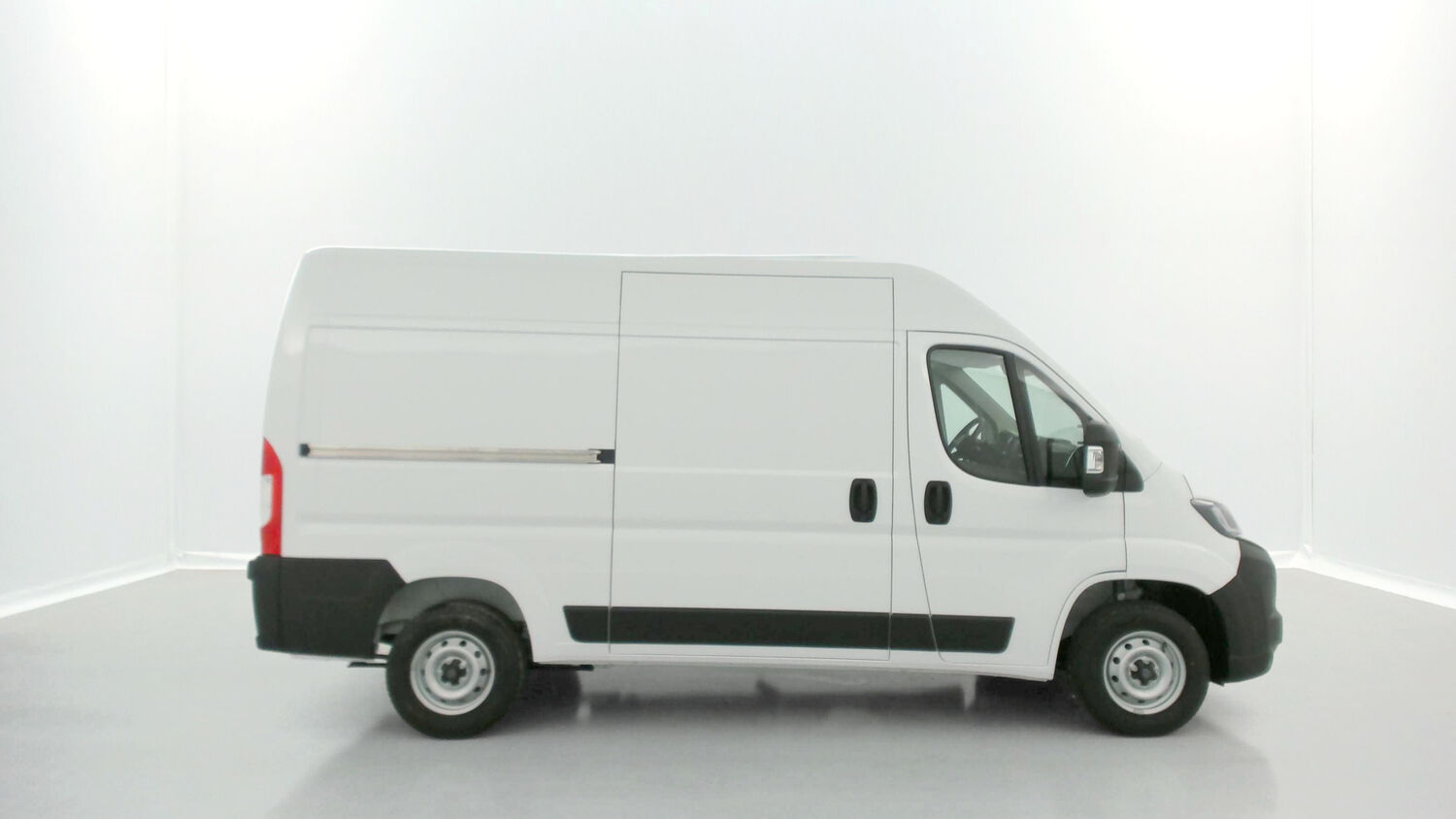 PEUGEOT BOXER II L2H2 3.5 2.2 BlueHDi 140ch