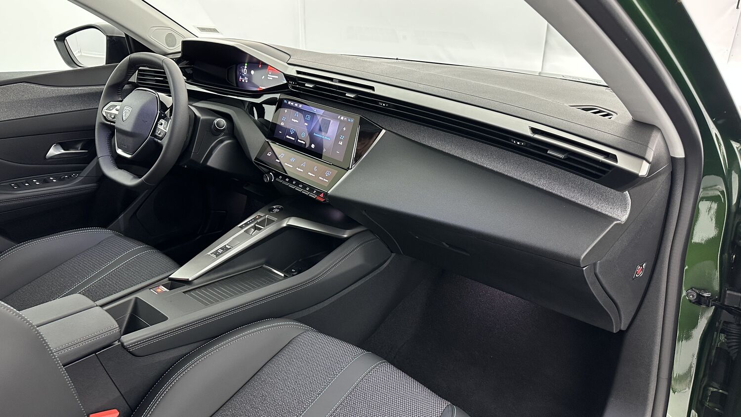 PEUGEOT 308 1.2 Hybrid 145ch Allure e-DCS6
