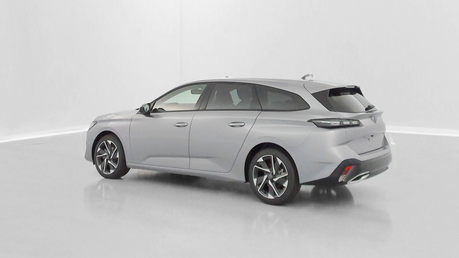 PEUGEOT 308 SW III 1.2 Hybrid 136ch Allure e-DCS6