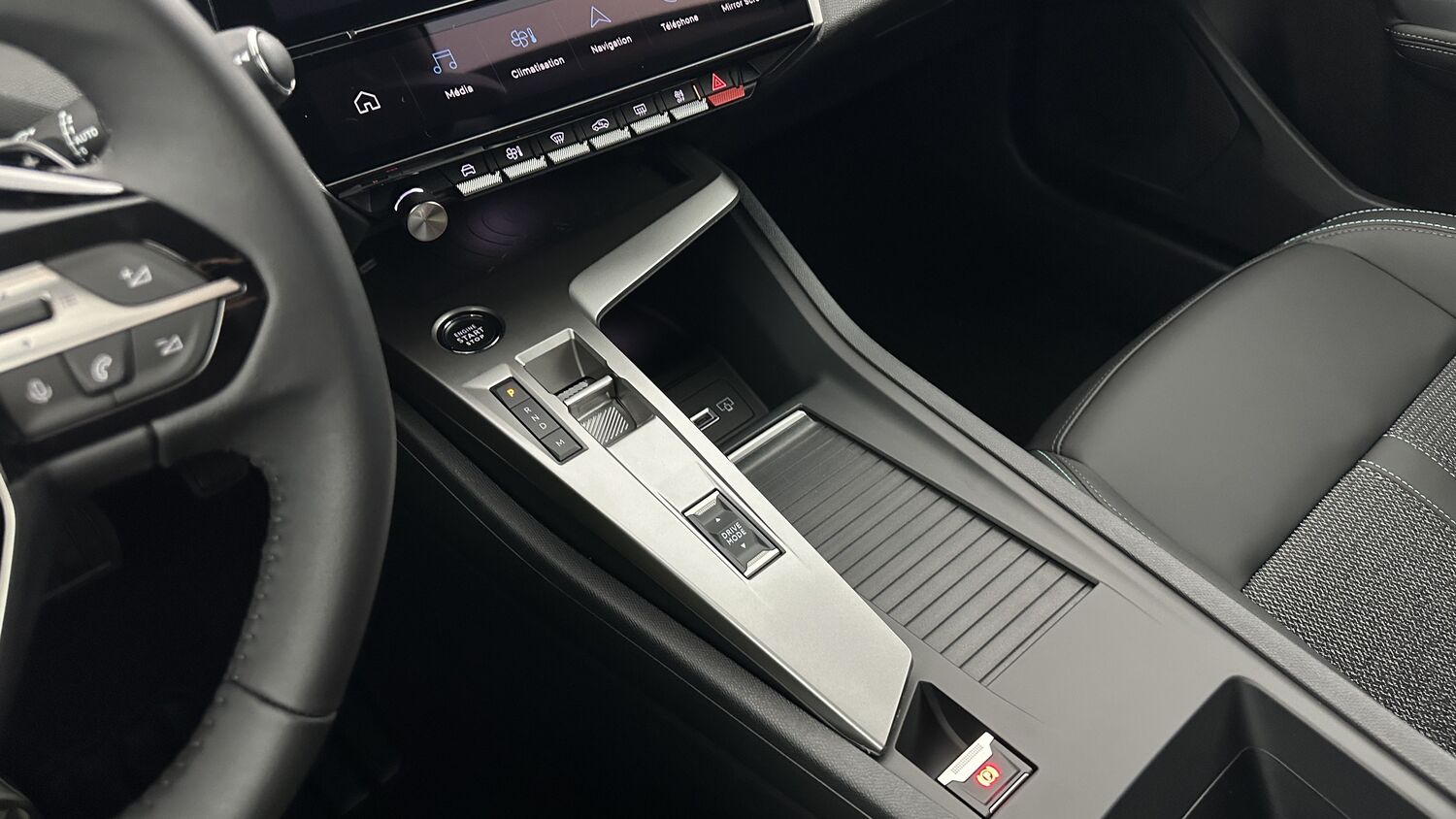 PEUGEOT 308 SW III 1.2 Hybrid 145ch Allure e-DCS6