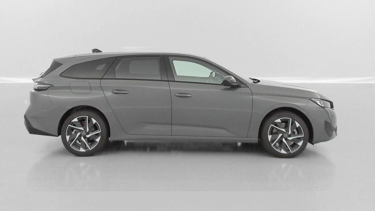 PEUGEOT 308 SW III 1.2 Hybrid 145ch Allure e-DCS6