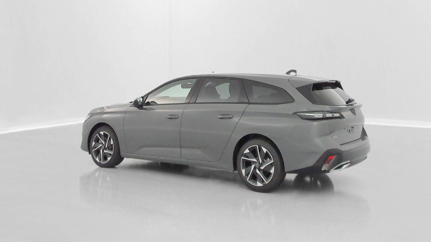 PEUGEOT 308 SW III 1.2 Hybrid 145ch Allure e-DCS6