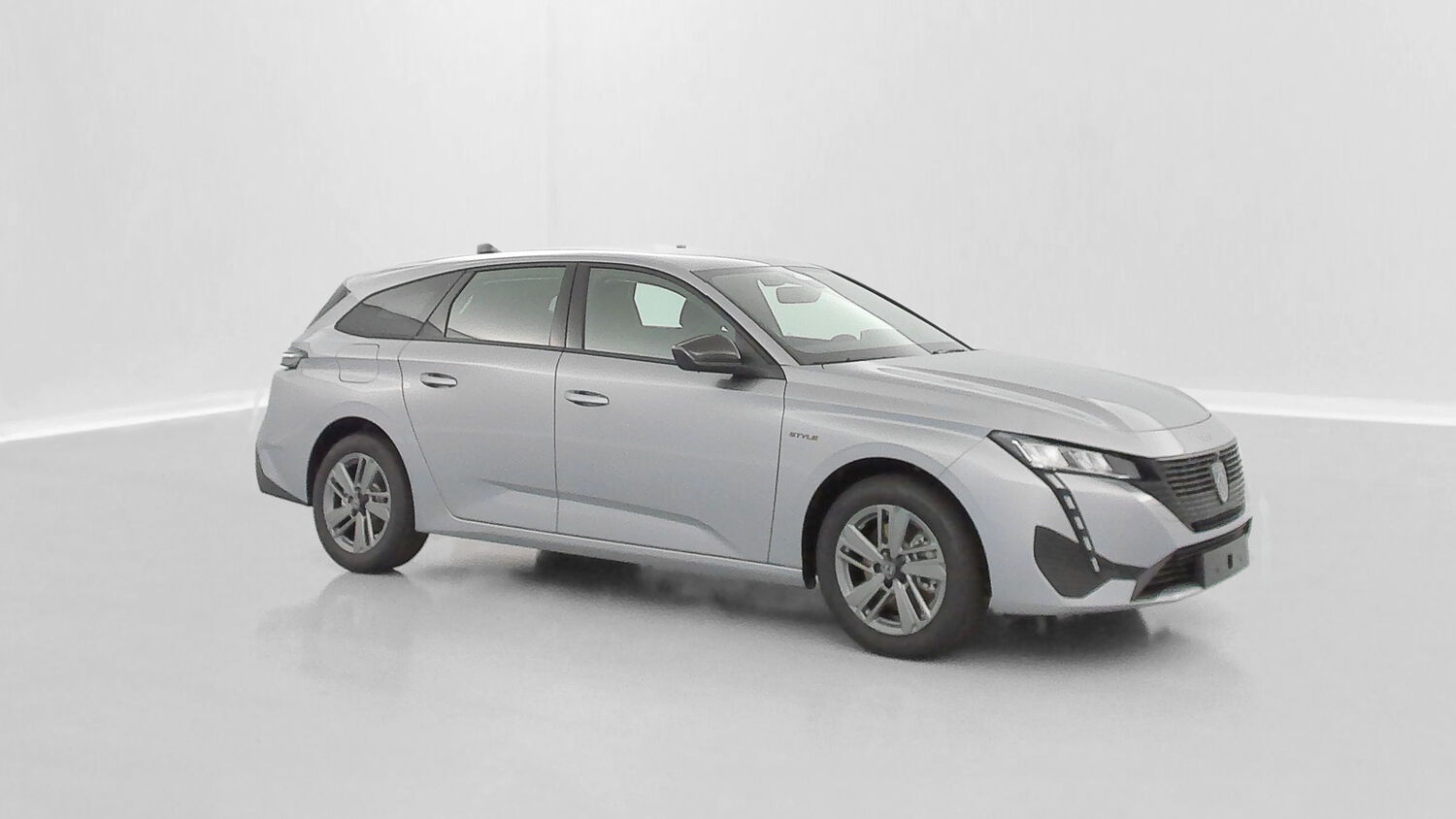PEUGEOT 308 SW III 1.2 Hybrid 145ch Style e-DCS6