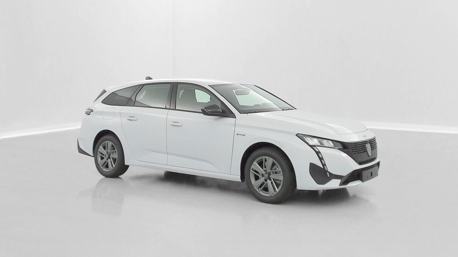 PEUGEOT 308 SW III 1.2 Hybrid 145ch Style e-DCS6